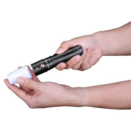 Fenix - Taktische Taschenlampe E35R mit 5000 mAh Akku + AOD-S V2.0 Diffusor - 3100 lm - Schwarz - E35R+AOD-S V2.0