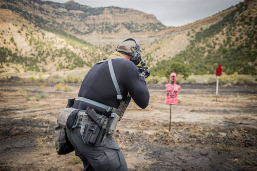 Direct Action - Tourniquet Pouch® Drehkreuz - PenCott GreenZone - PO-TNQT-CD5-PGZ