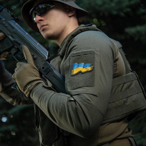 M-Tac – Ukraine-Flaggen-Aufnäher – Stickerei – Cordura 500D – rechts – Rangergrün – 51298123