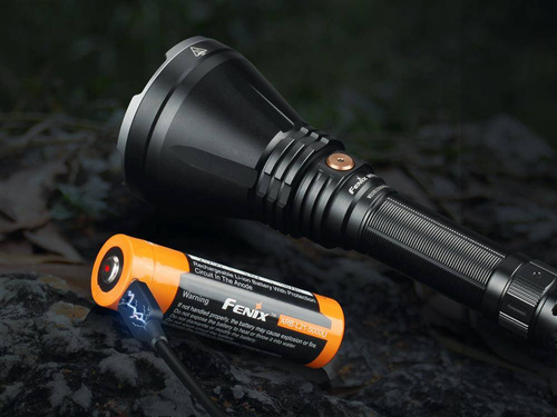 Fenix - LED Taschenlampe - 1500 Lumen - 5000 mAh - 21700 Akku - HT18
