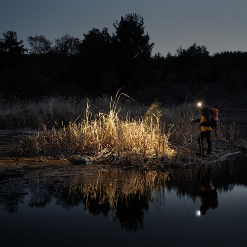 Fenix - LED-Stirnlampe 16R mit 3000 mAh Akku - 1250 Lumen - HP16R