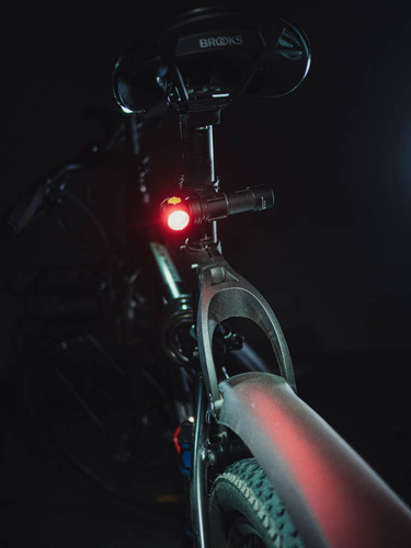 Armytek - Wizard C2 WR Magnet USB wiederaufladbare Taschenlampe - 1020 Lumen - F06901W