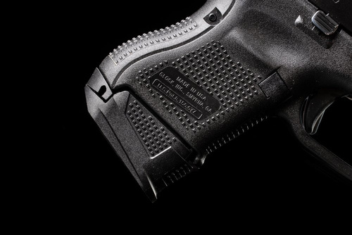 Strike Industries - Erweiterte Magazinplatte für Glock 26/27/33 Gen 4&5 - SI-EMP-G26-GEN4&5