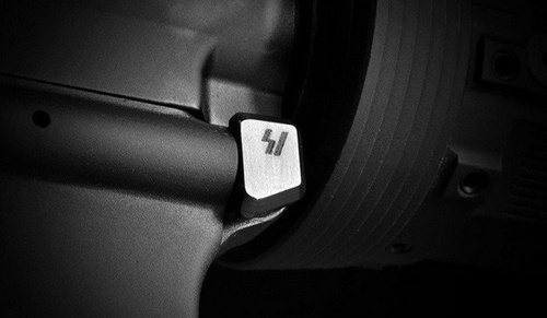 Strike Industries - AR Verbesserte untere Empfängerteile - SI-AR-E-LRPLT