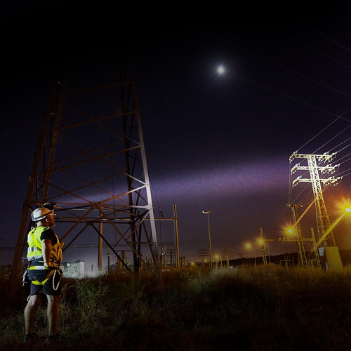 Fenix ​​​​- LED-Taschenlampe mit 2600-mAh-Akku - 280 lm - WF30RE