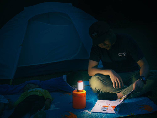 Fenix - CL26R LED-Campinglampe mit Akku 18650 2600 mAh - 400 lm - Schwarz