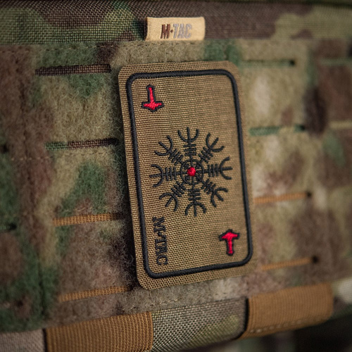 M-Tac - Gesticktes Moralabzeichen Karte Helm des Terrors - Coyote - 51392005