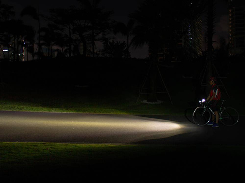 Fenix - LED-Taschenlampe für Fahrräder - 600 Lumen - 2600 mAh - Schwarz - BC25R