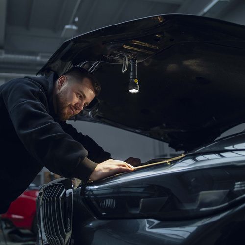 Armytek - Taktische Taschenlampe Prime C2 Pro Max - Magnetisches Ladegerät - 4000 lm - 21700 - Schwarz - F08601C