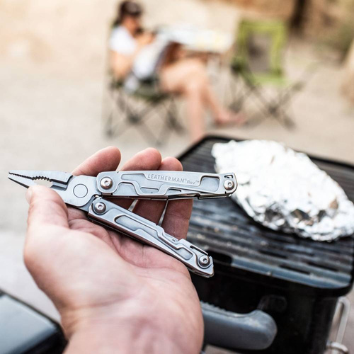 Leatherman - Multitool Rev - 14 Werkzeuge - 832130