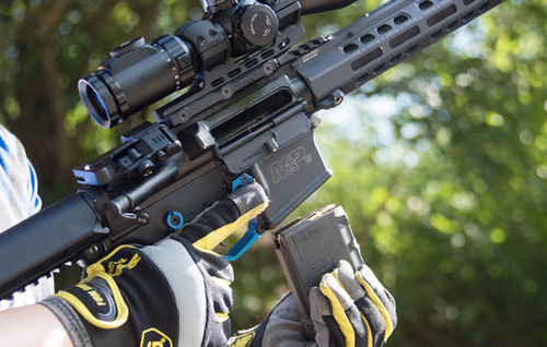 UTG - AR15 / M4 Magazin - 5,56 x 45 mm / .223 - 10 Schuss - Polymer - Schwarz - RBT-AM10