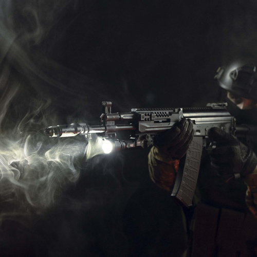 Armytek - Taktische Waffentaschenlampe Parma C2 Pro - Picatinny/Weaver - 1500 lm - 18650 - F09804C