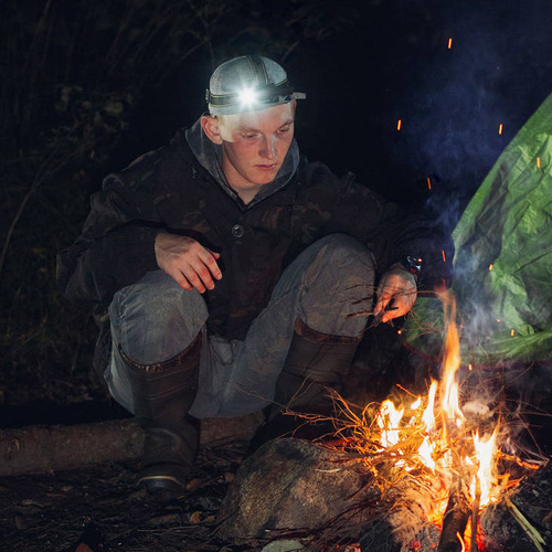 Armytek - Stirnlampe Wizard C2 Pro - Magnetisches Ladegerät - 2500 lm - 18650 - Schwarz - F08701C