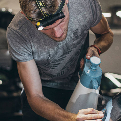 Armytek - Stirnlampe Wizard C2 Pro - Magnetisches Ladegerät - 2500 lm - 18650 - Schwarz - F08701C