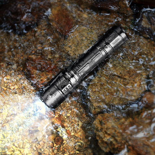 Fenix - PD35R LED-Taschenlampe - 1700 lm - Schwarz - 039-539