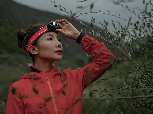 Fenix - Stirnlampe HM65R-T mit Akku 3500 mAh - 1500 Lumen - 039-468