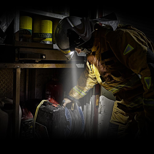 Fenix ​​​​- LED-Taschenlampe mit 2600-mAh-Akku - 280 lm - WF30RE