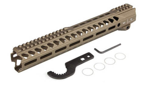 Strike Industries - Strike-Schiene Handguard für AR-15 - 13,5" - Flat Dark Earth - SI-StrikeRail-135-FDE