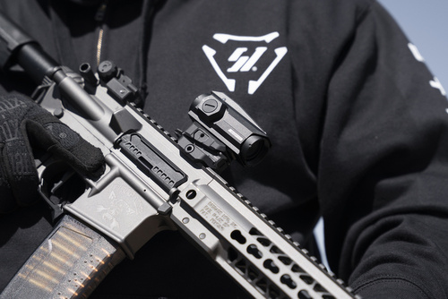 Strike Industries - Variable Höhe Halterung für Rotpunktvisier Variable Optic Mount - Picatinny - Aluminium - Schwarz - SI-T1-VOM-BK