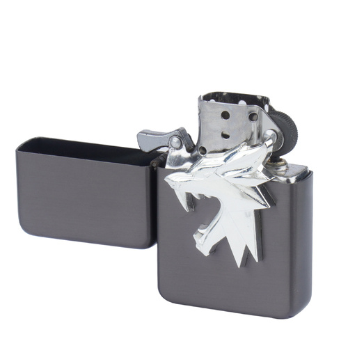 Tasman - Benzinfeuerzeug - Medaillon Wolf - Q310244