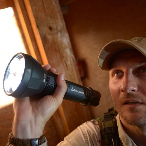 Mactronic - Handscheinwerfer Blitz K12 - 11600 lm - Schwarz - THS0011