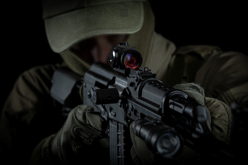 FTCS - Aluminium Handschutz für AK Plattform Karabiner - Größe L - Schwarz - FTCS Nr. 36