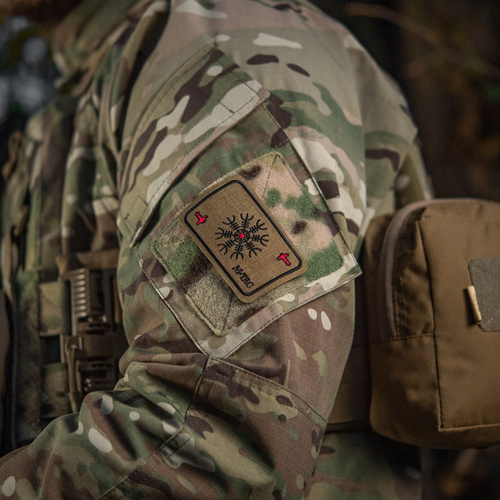 M-Tac - Gesticktes Moralabzeichen Karte Helm des Terrors - Coyote - 51392005