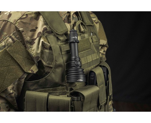 Armytek - Taktische Taschenlampe Barracuda Pro Max - Blitzlicht - 2800 lm - Schwarz - F10501PC