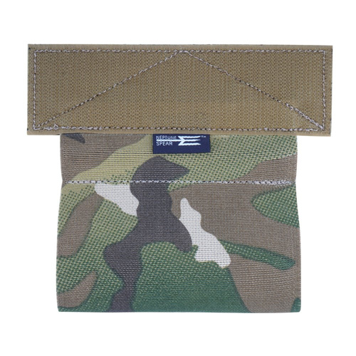 Neptun Speer - El Loopo M Halterung für Tourniquet und Marker - MultiCam - TQ-ELM-MCO1